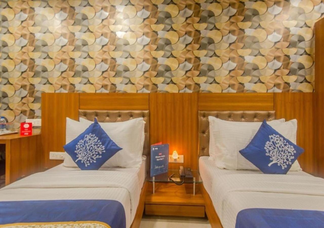 Hotel Arton Regency Near Terminal 2 Airport Bombay Eksteriør billede